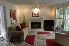 vrbo-living-room-1