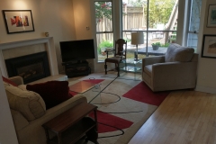 vrbo-living-room-2