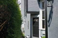 vrbo-outside-entrance-1